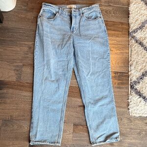 Abercrombie Curve Love Straight Mid Rise Jeans, 30/10short